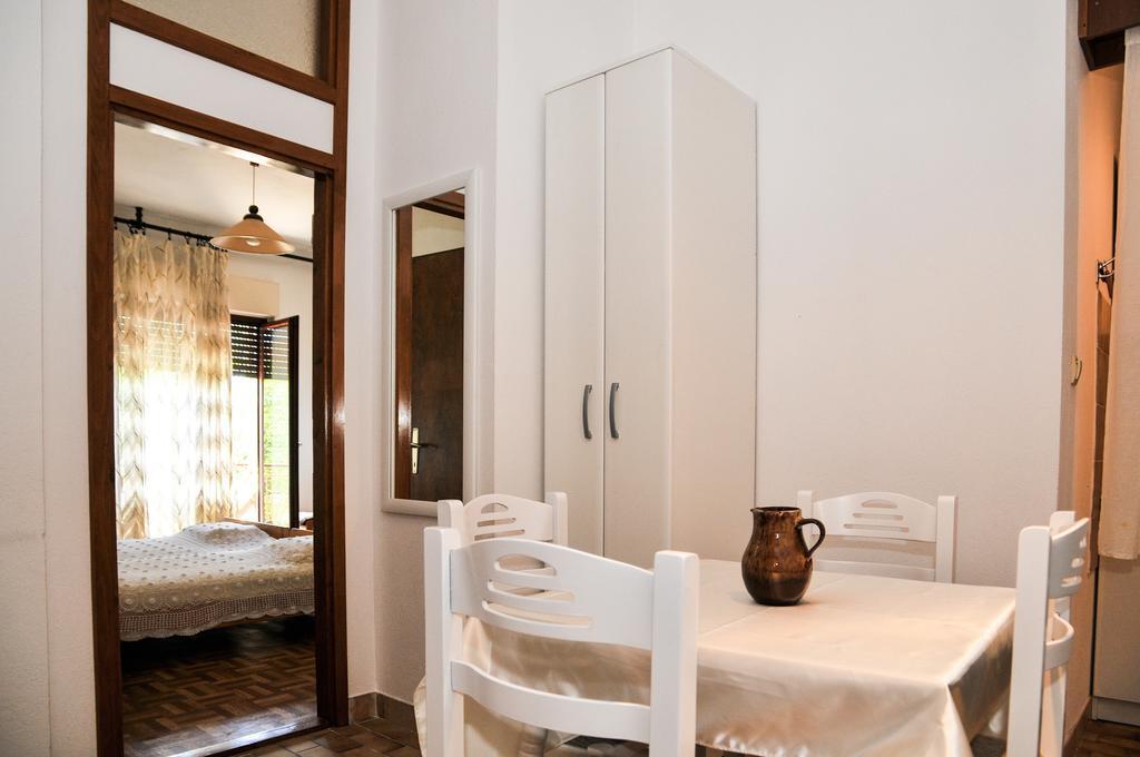 Guesthouse Lanca Tivat Værelse billede